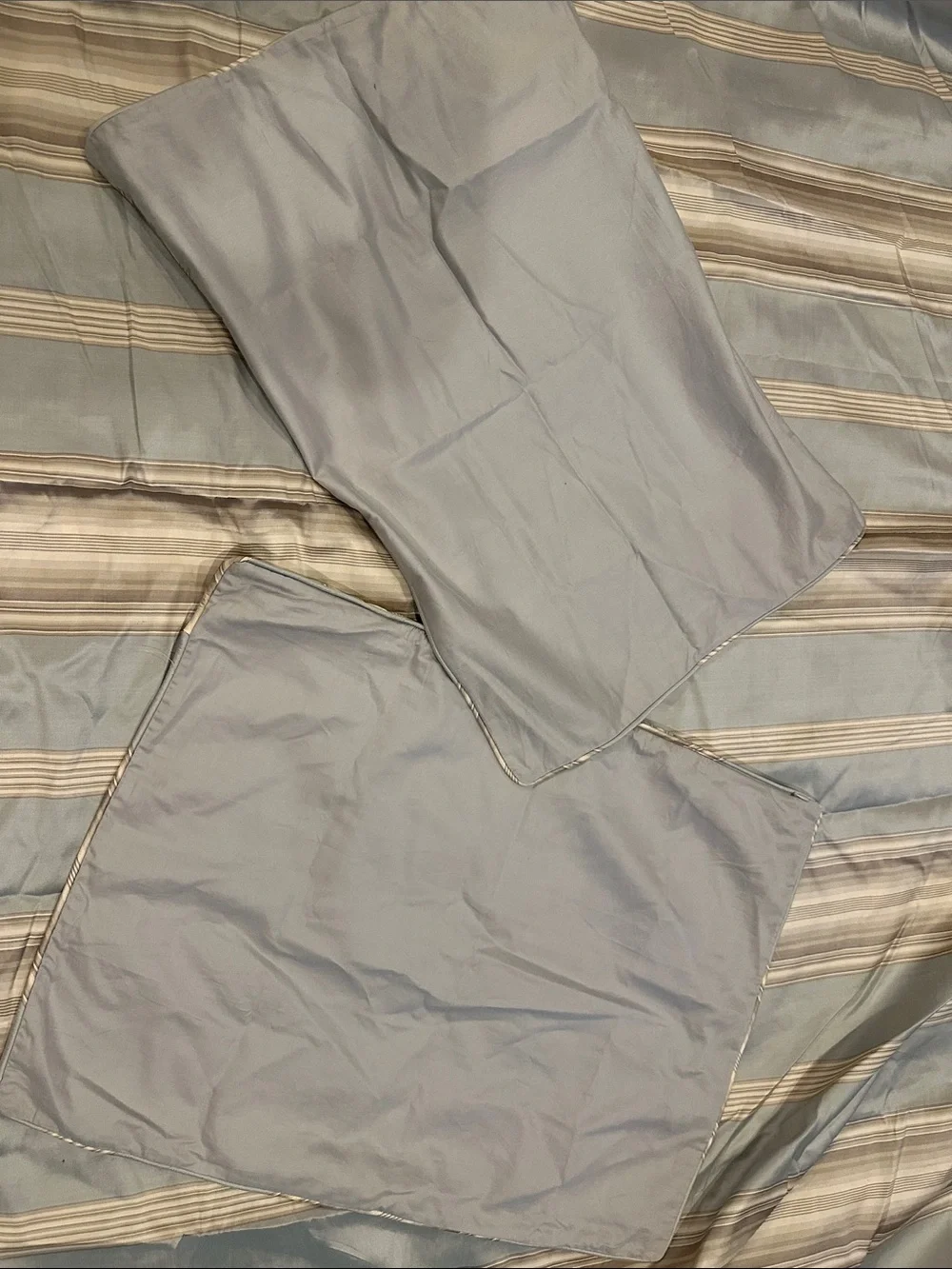 Pottery Barn Cole blue stripe - king size w/2 standard shams